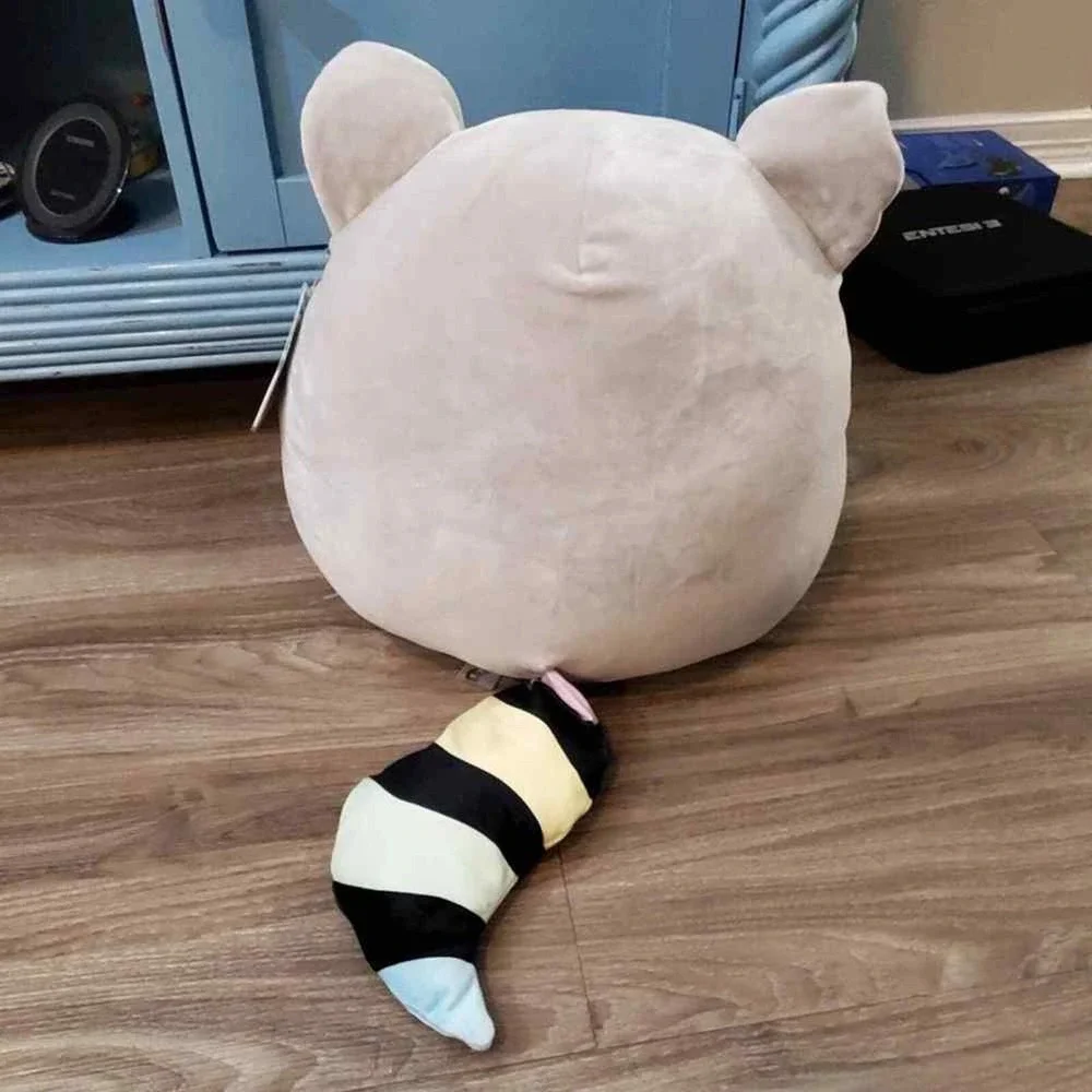 Squishmallows max rainbow